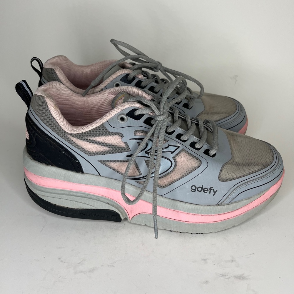 Gdefy Gravity Defyer Women's Trainers Shoes Size 10 Gray Pink Lace Up Sneakers